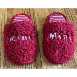 Family PJ’S Red Slip-On Slippers Size L 2-3 Cozy Indoor House Shoes new